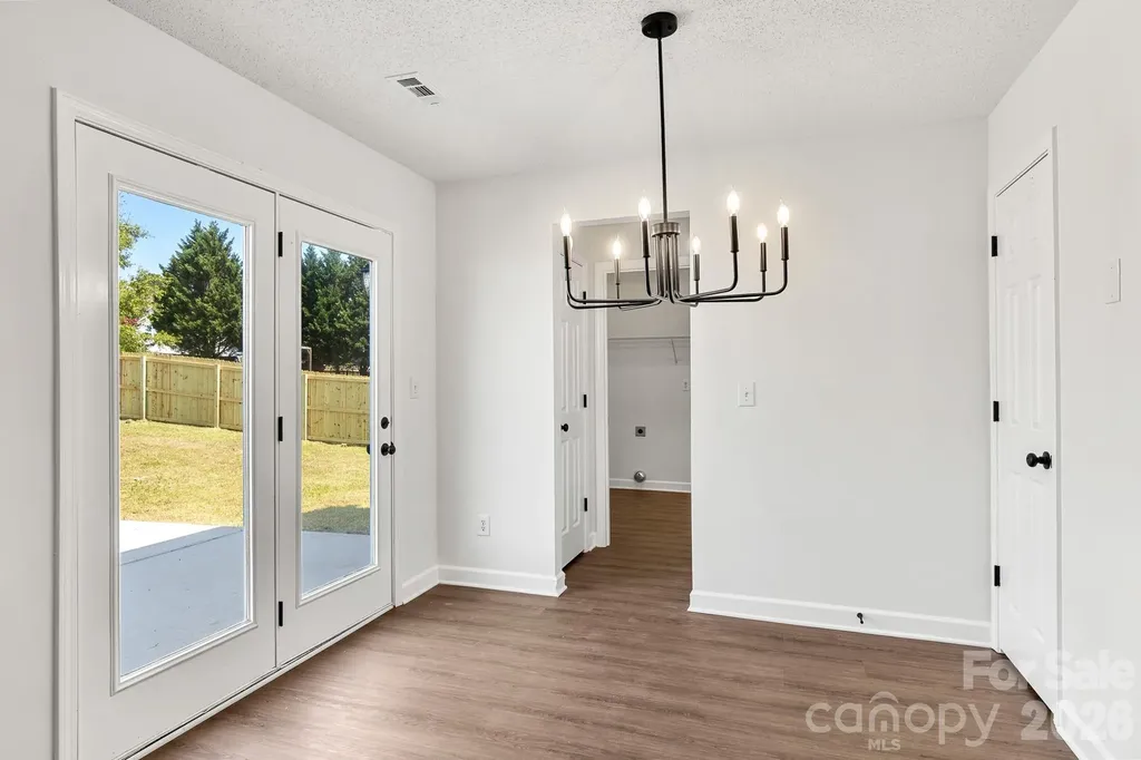 2141 Mallard Pointe Drive Kannapolis NC 28083