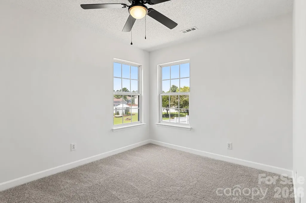 2141 Mallard Pointe Drive Kannapolis NC 28083