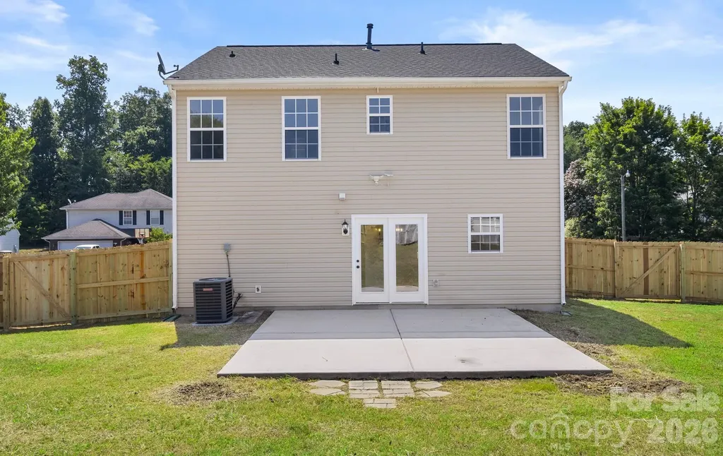 2141 Mallard Pointe Drive Kannapolis NC 28083