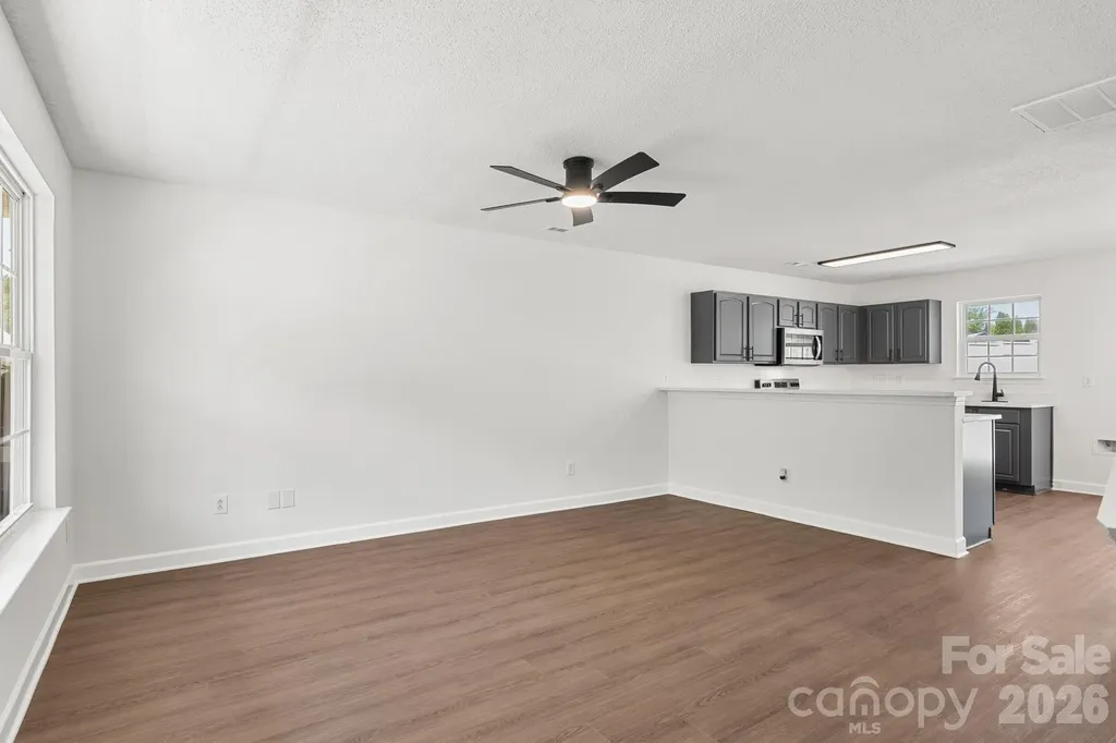 2141 Mallard Pointe Drive Kannapolis NC 28083