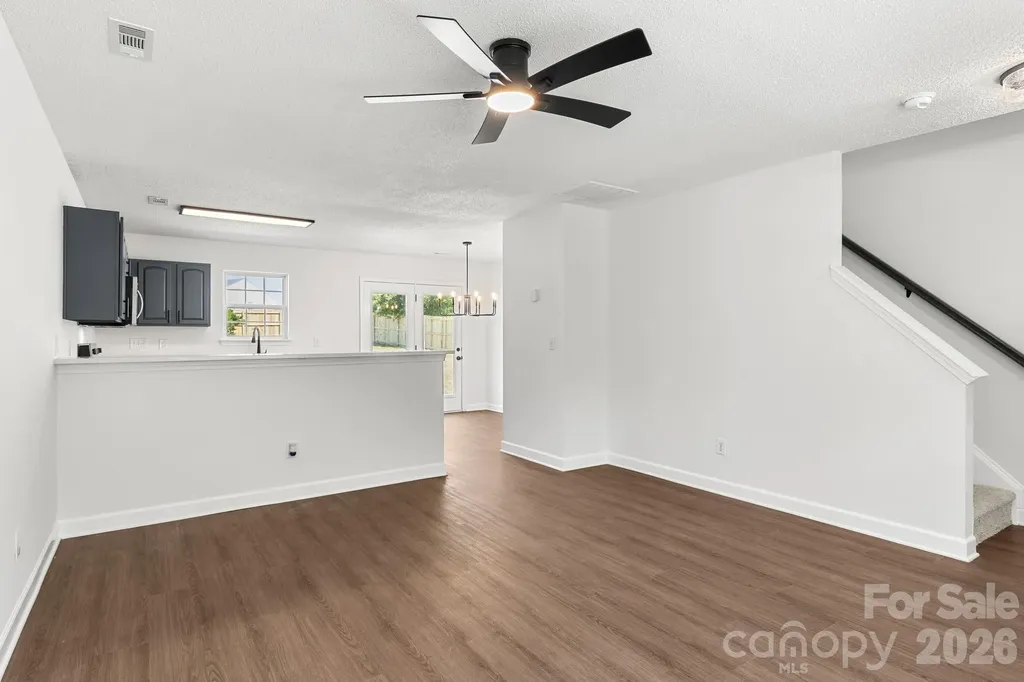 2141 Mallard Pointe Drive Kannapolis NC 28083