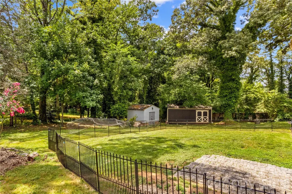 1130 24th Avenue Place NE Hickory NC 28601