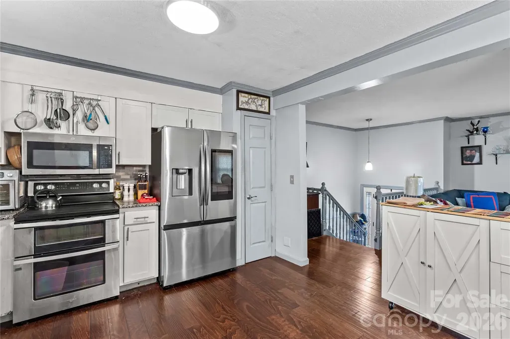 1130 24th Avenue Place NE Hickory NC 28601