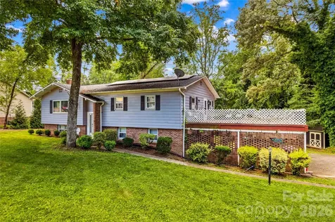 1130 24th Avenue Place NE Hickory NC 28601