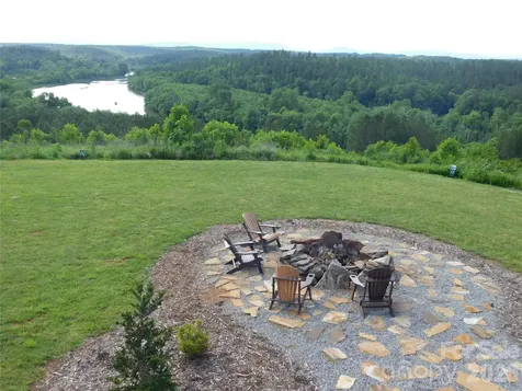 139 W Settings Boulevard NW Valdese NC 28690