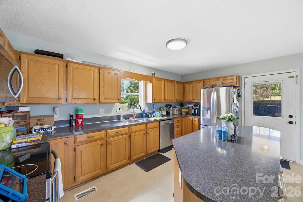 5115 Tonys Way Vale NC 28168