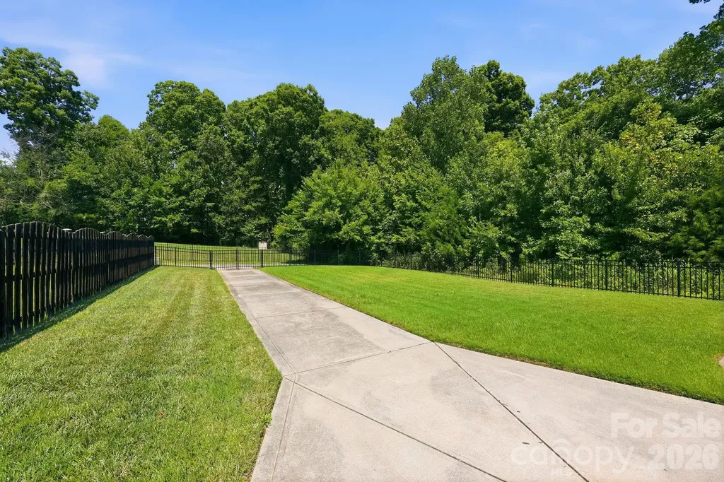 17026 Hugh Torance Parkway Huntersville NC 28078