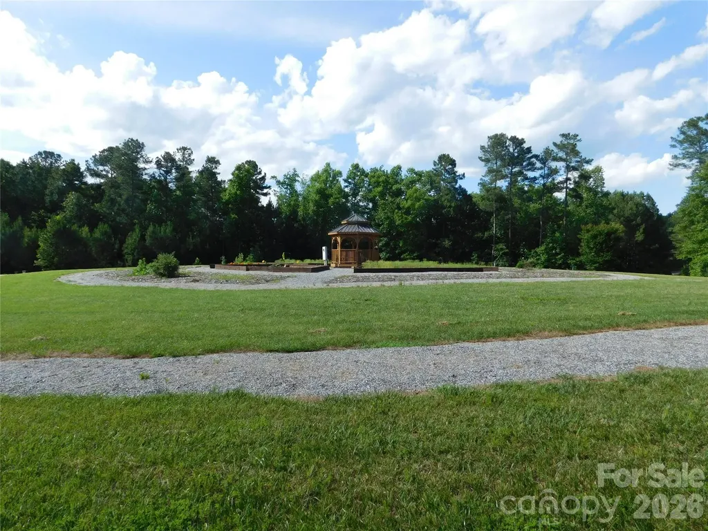 305 E Settings Boulevard NW Valdese NC 28690