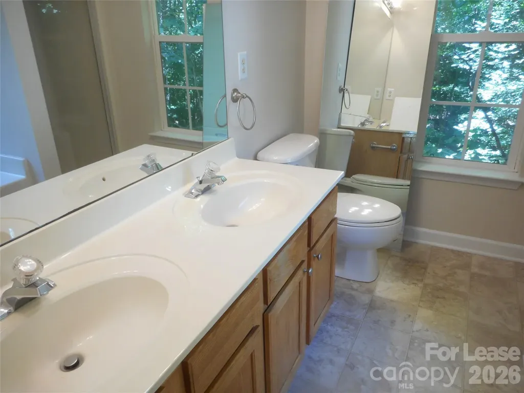 8037 Shiny Meadow Lane Charlotte NC 28215