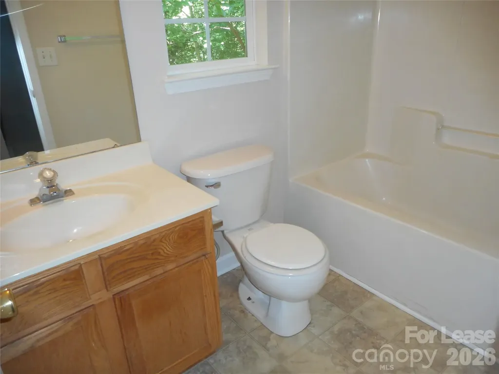 8037 Shiny Meadow Lane Charlotte NC 28215