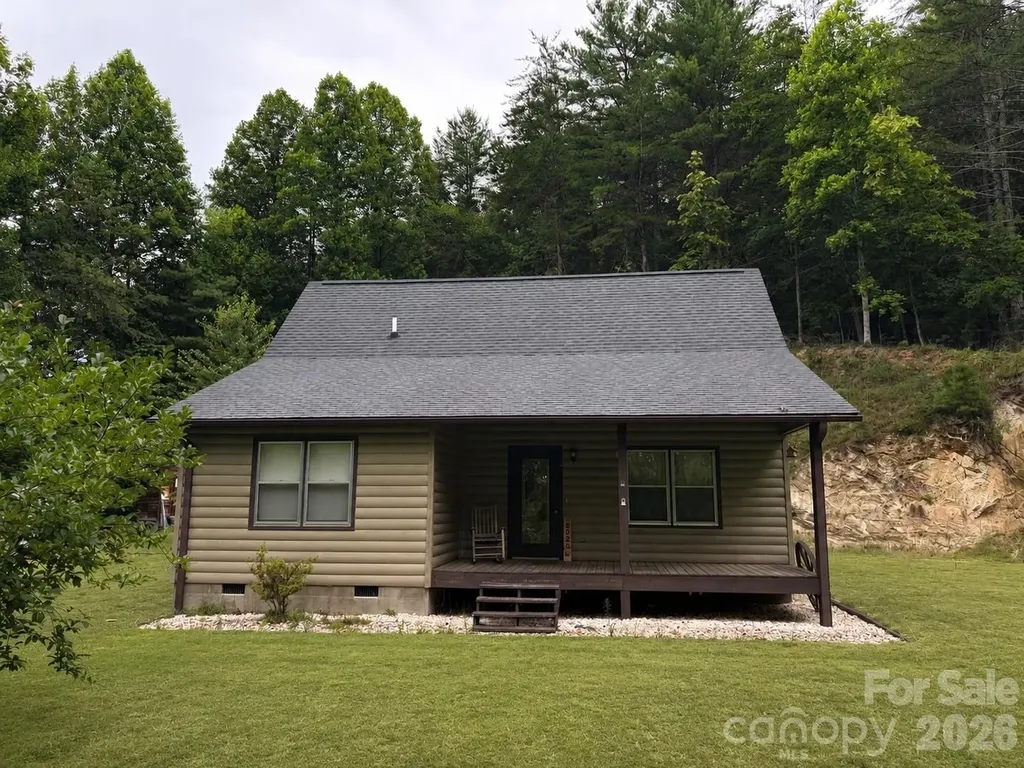 5020 Old Nc Highway 16 Millers Creek NC 28651