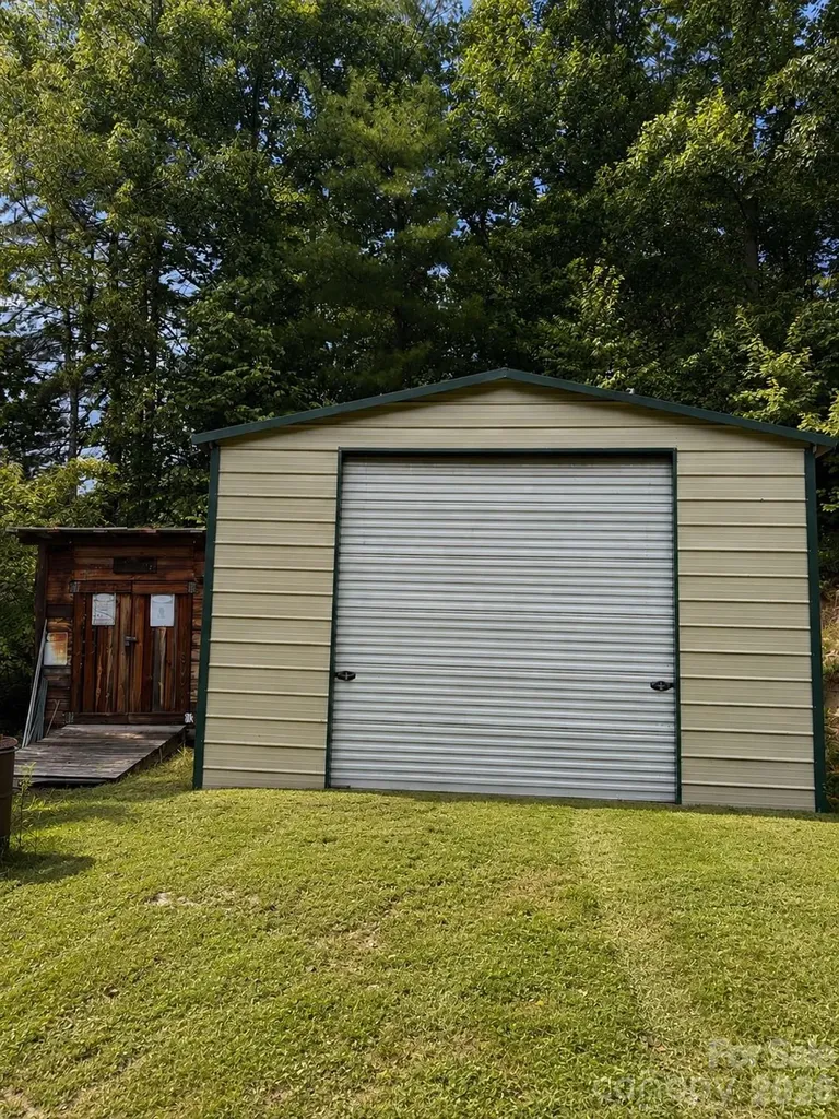 5020 Old Nc Highway 16 Millers Creek NC 28651