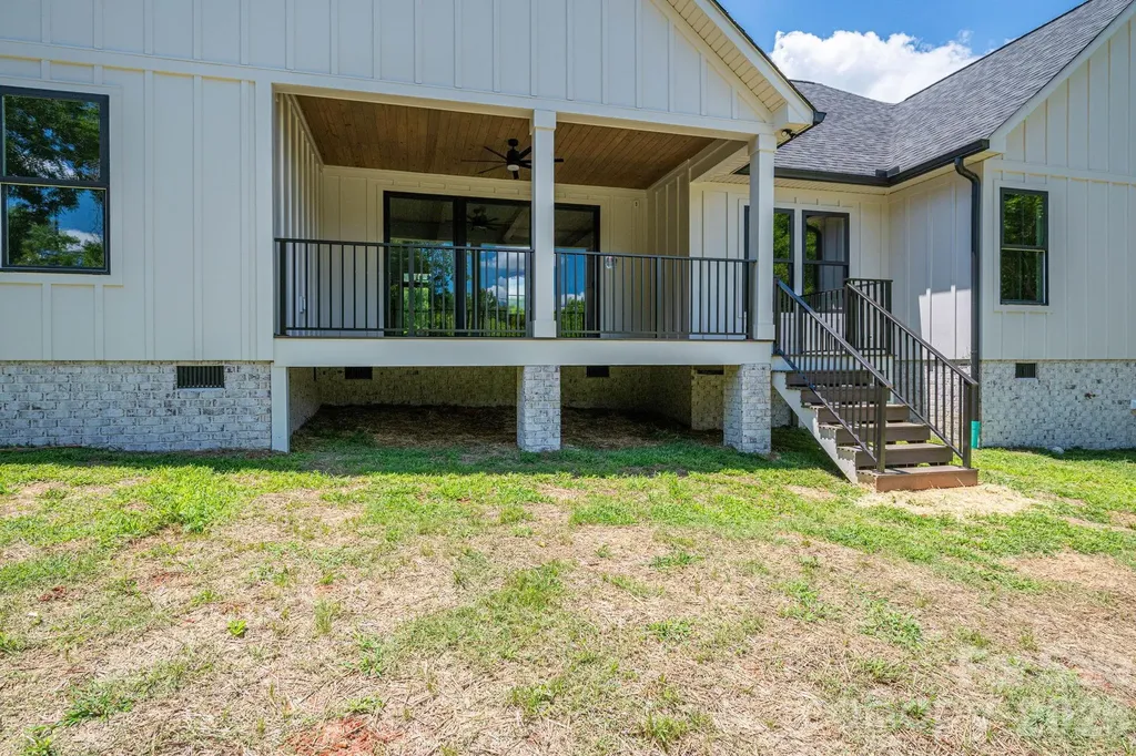 526 N Aspen Street Lincolnton NC 28092