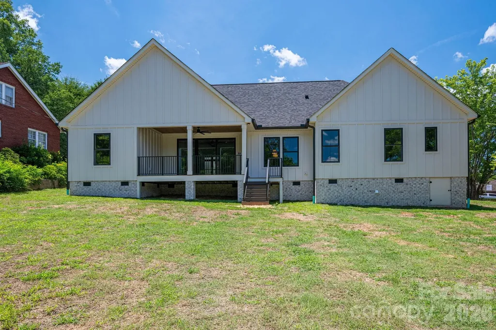 526 N Aspen Street Lincolnton NC 28092
