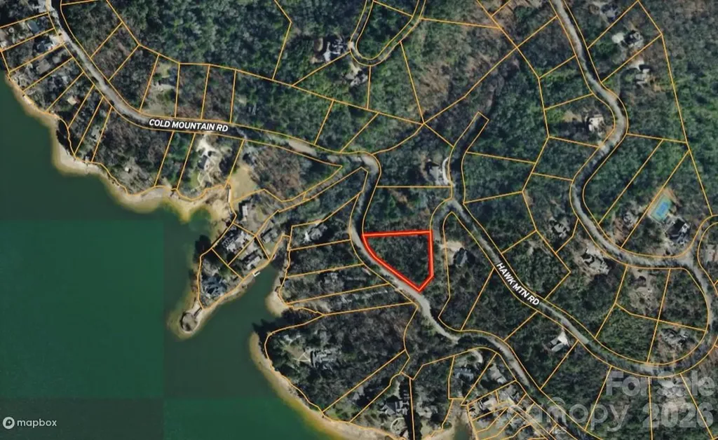 000 Hawk Mountain Road Lake Toxaway NC 28747