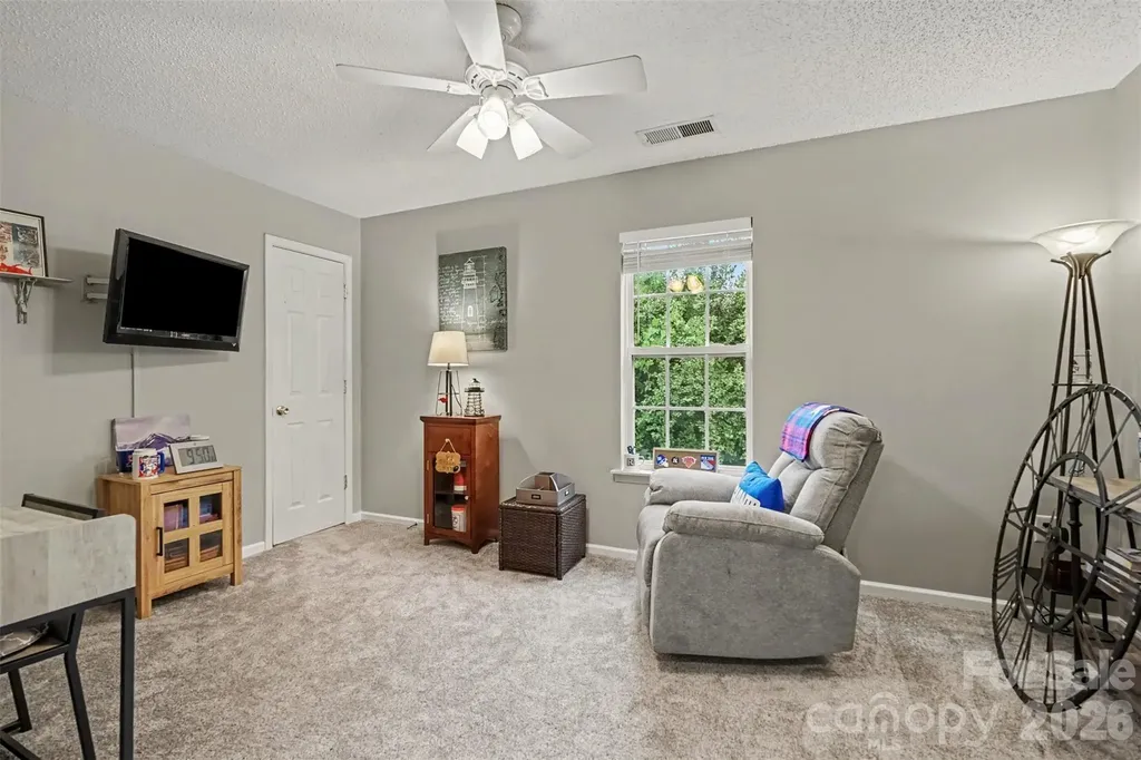 927 Sparrows Nest Lane Pineville NC 28134