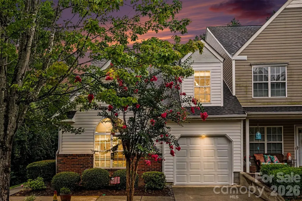 927 Sparrows Nest Lane Charlotte NC 28134