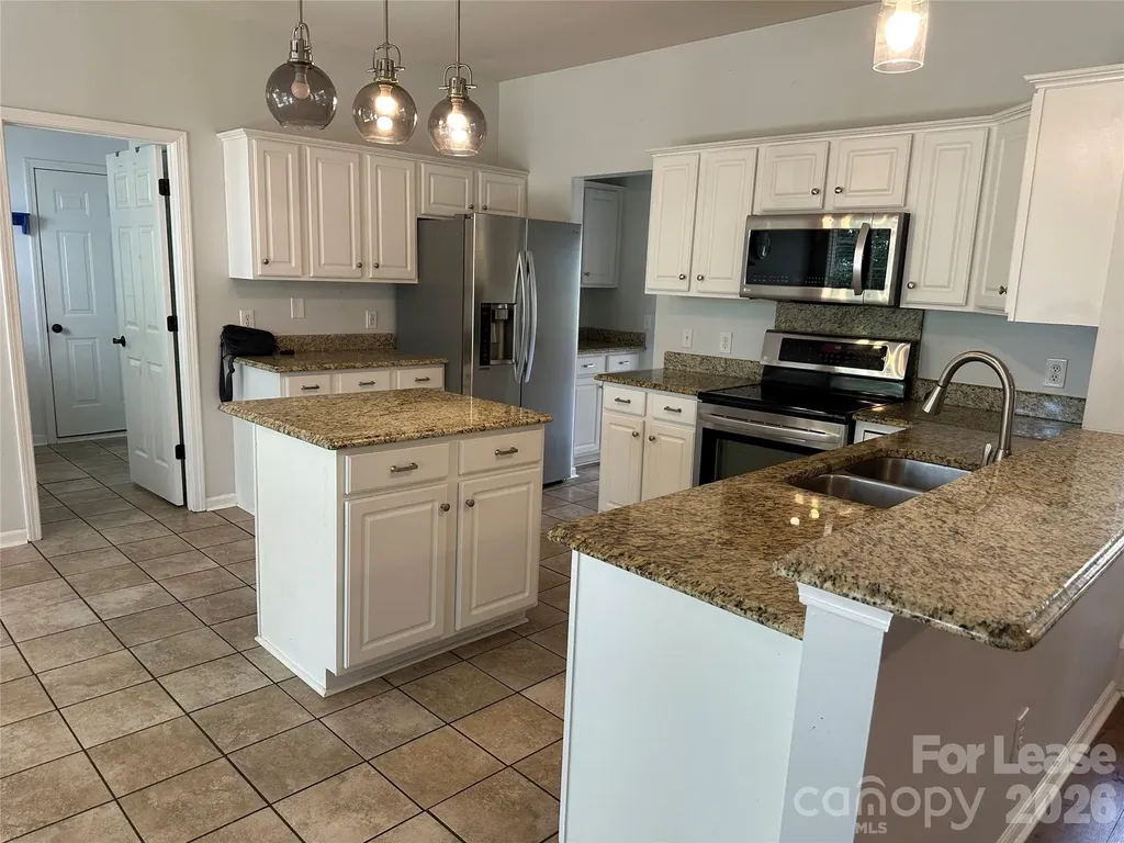3936 Manor House Drive Charlotte NC 28270