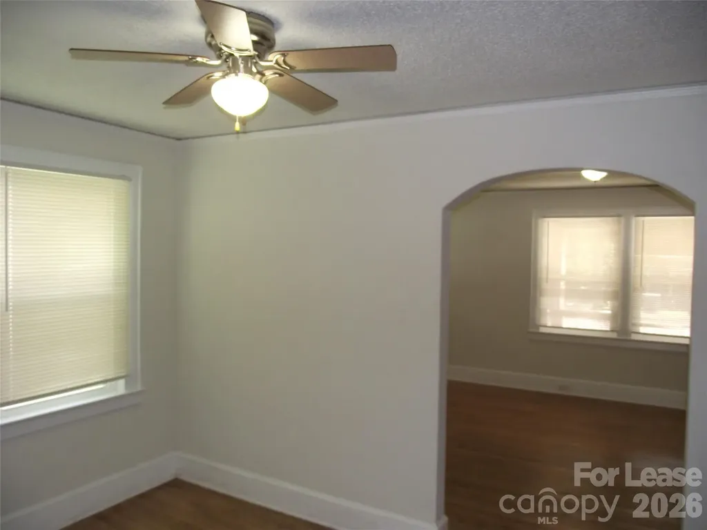 2310 Dundeen Street Charlotte NC 28216