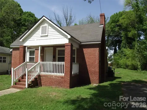 2310 Dundeen Street Charlotte NC 28216