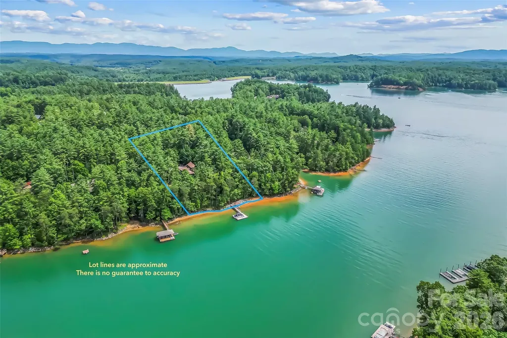1814 Yellow Fork Trail E Nebo NC 28761