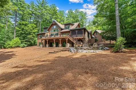 1814 Yellow Fork Trail E Nebo NC 28761