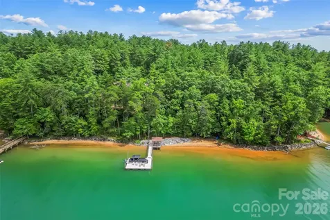 1814 Yellow Fork Trail E Nebo NC 28761