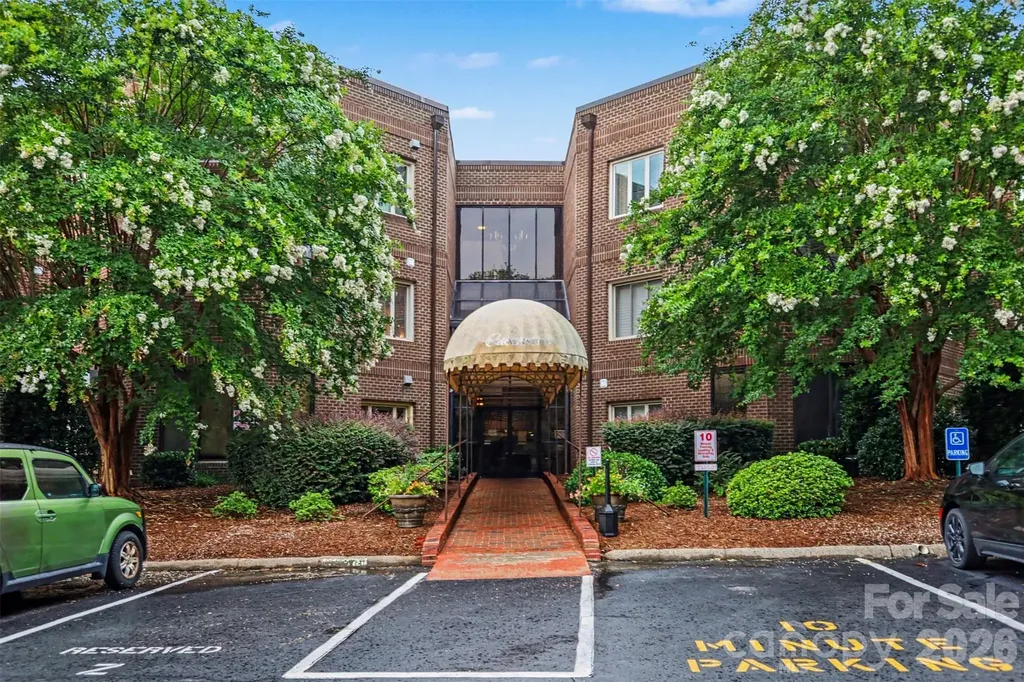 84 Lake Concord Road NE Concord NC 28025