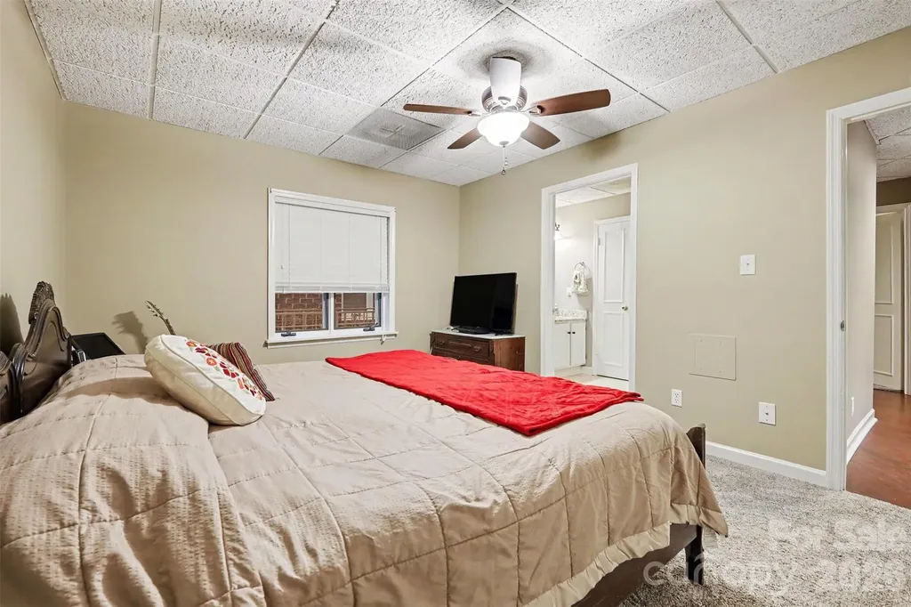84 Lake Concord Road NE Concord NC 28025