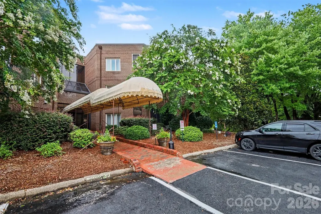 84 Lake Concord Road NE Concord NC 28025