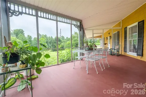 717 Frog Creek Road Union Mills NC 28167