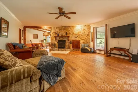 717 Frog Creek Road Union Mills NC 28167