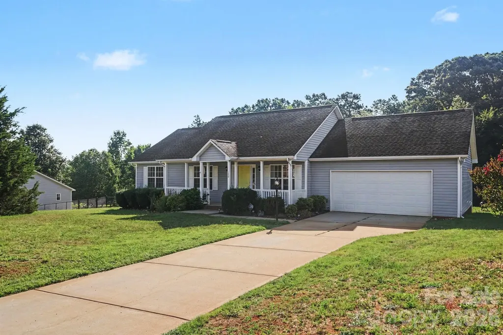 170 Brooks Farm Drive Rockwell NC 28138