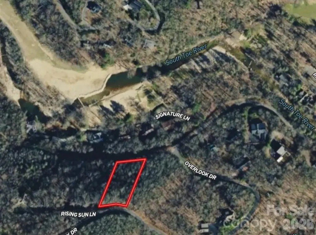 000 Sweetwater Ridge Drive Burnsville NC 28714