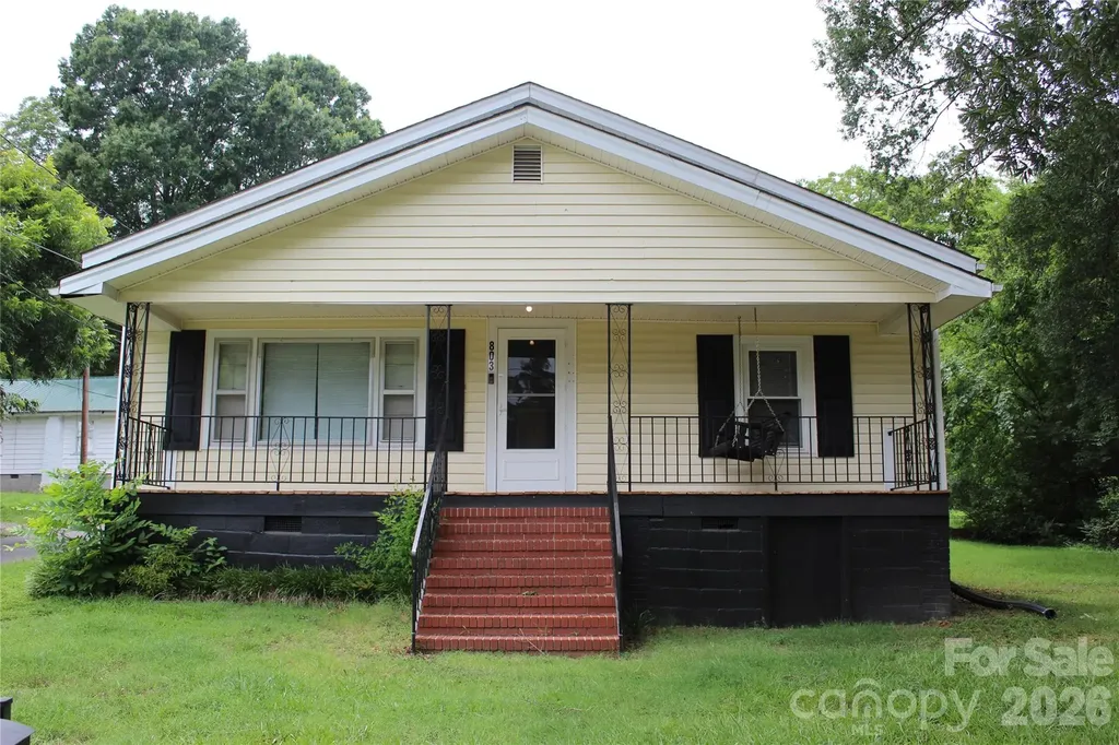 803 Long Street Albemarle NC 28001