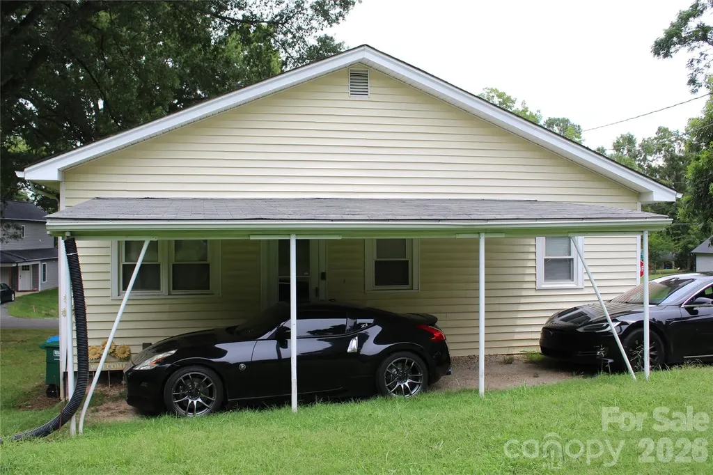 803 Long Street Albemarle NC 28001