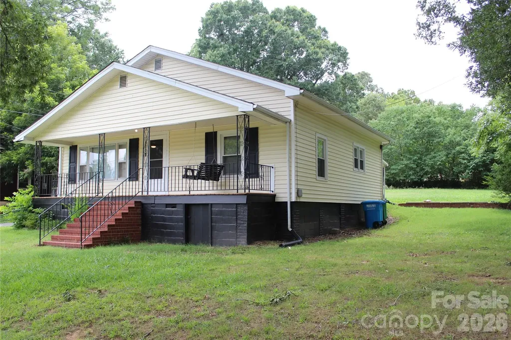803 Long Street Albemarle NC 28001
