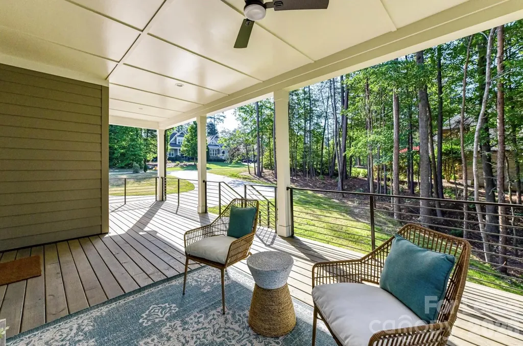 4609 Firethorn Court Denver NC 28037