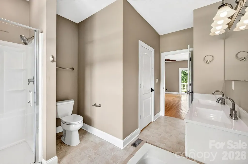 93 Big Sky Drive Leicester NC 28748