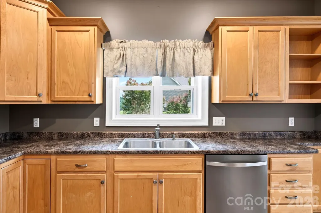 93 Big Sky Drive Leicester NC 28748