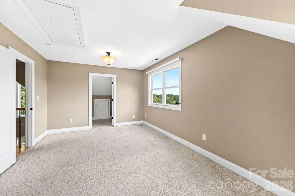 93 Big Sky Drive Leicester NC 28748