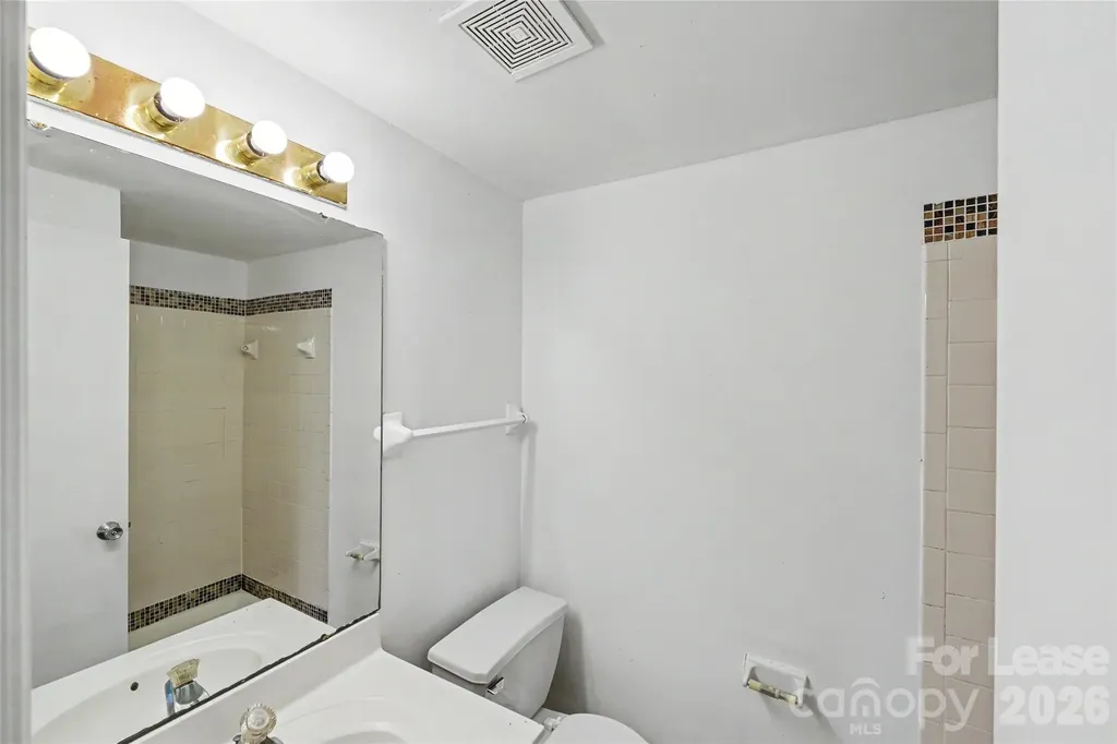 1624 Arlyn Circle Charlotte NC 28213