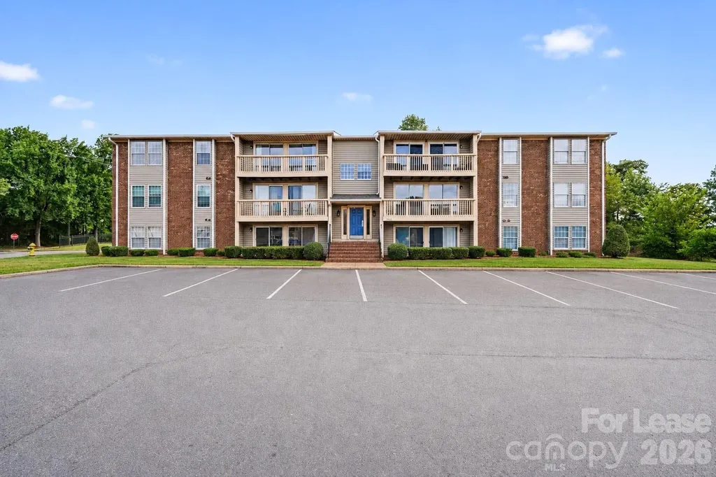 1624 Arlyn Circle Charlotte NC 28213