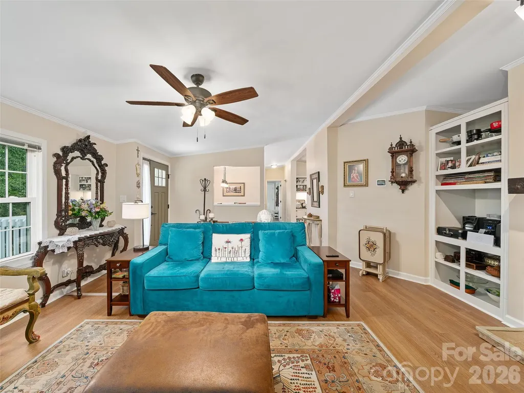 201 Franklin Village Road Spruce Pine NC 28777