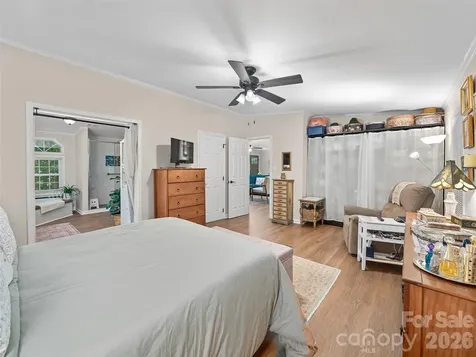 201 Franklin Village Road Spruce Pine NC 28777