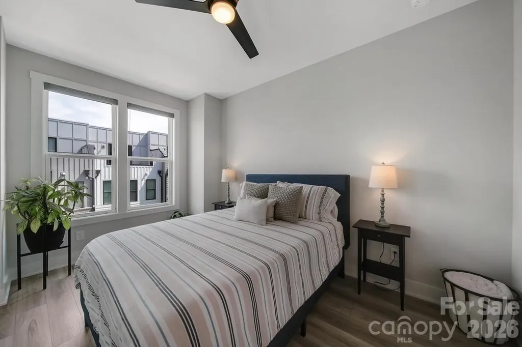 5007 Tiny Lane Charlotte NC 28203