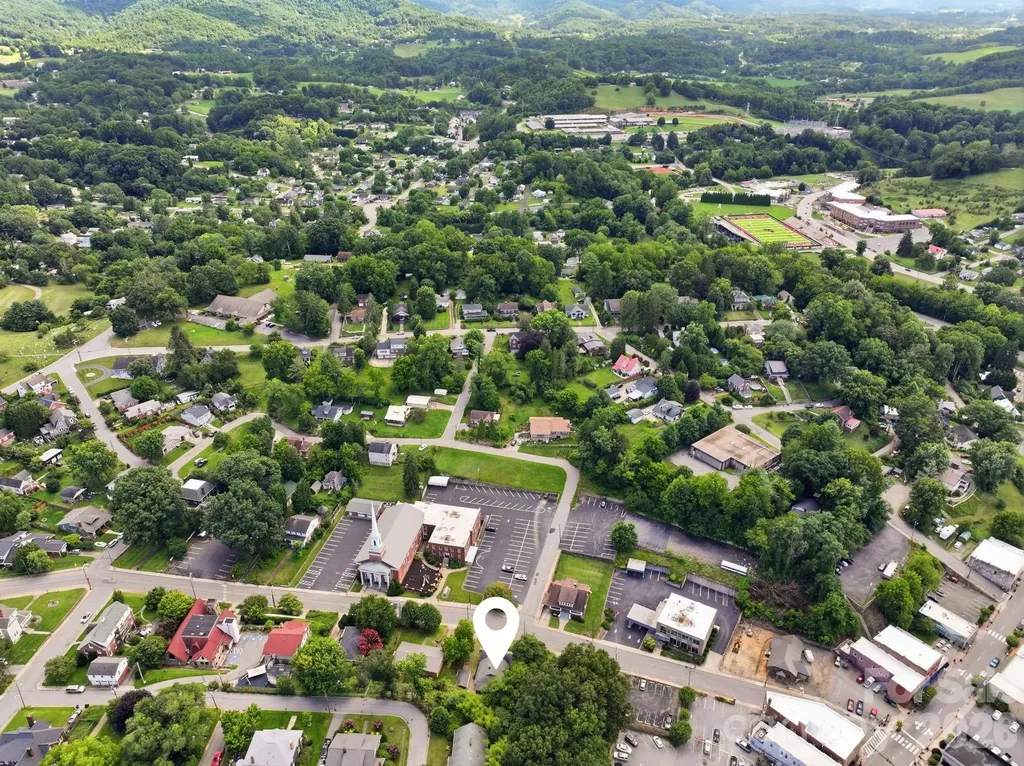 197 Academy Street Canton NC 28716