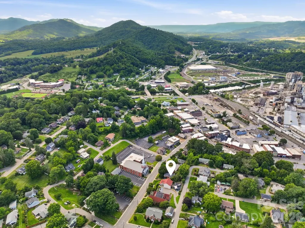 197 Academy Street Canton NC 28716