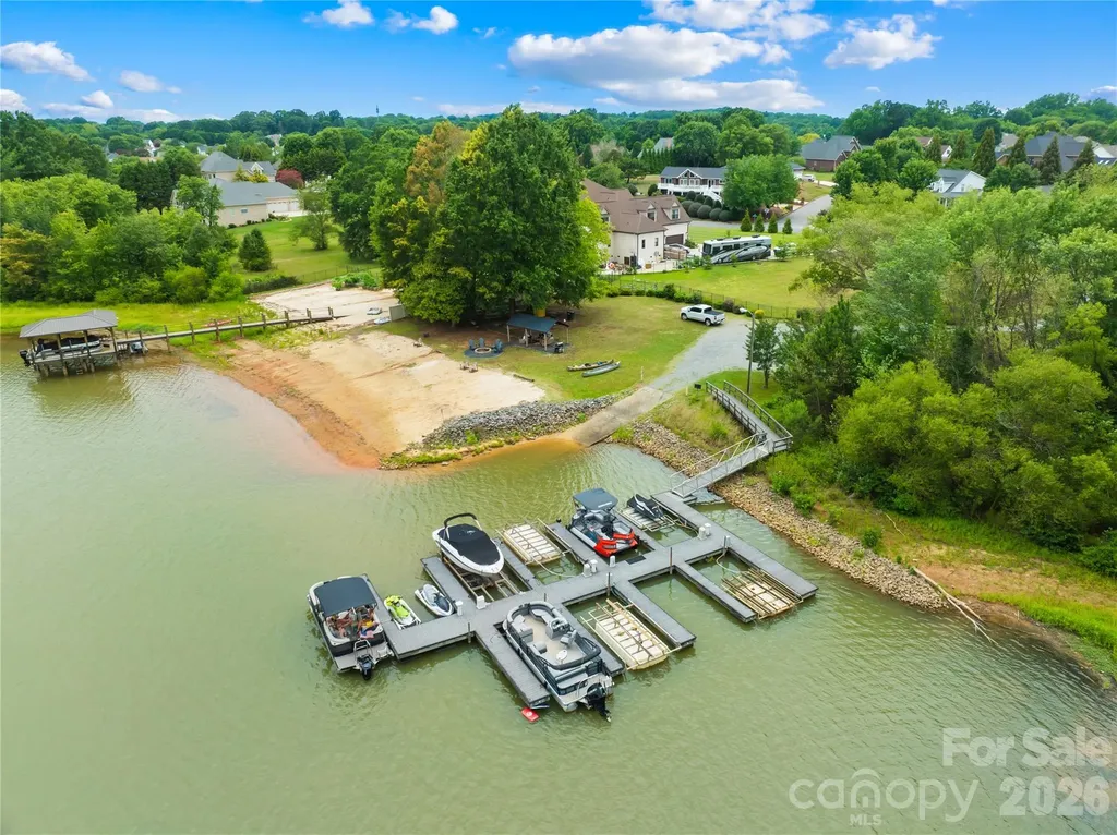 115 S Gibbs Road Mooresville NC 28117
