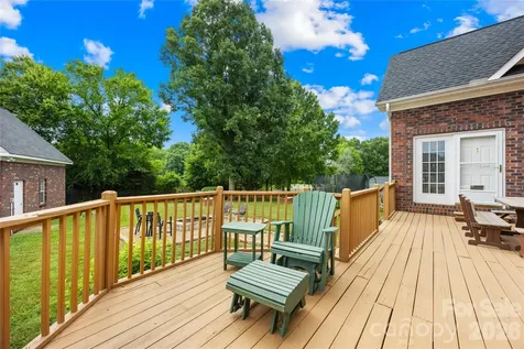115 S Gibbs Road Mooresville NC 28117